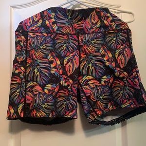 CVG hot tropics shorts 5”